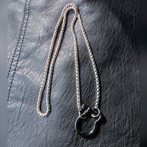 Artizan Joyeria Black Herradurra Necklace